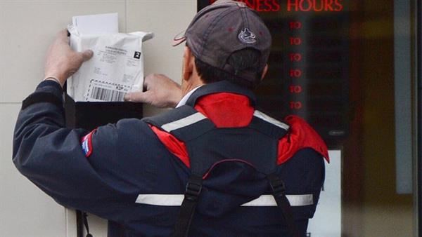 Postal Employees Head Back To Work As Union Challenges Intervention In ...